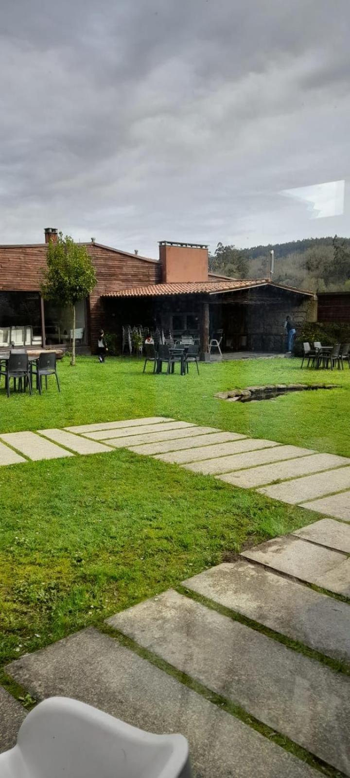 A Ribeira Do Tambre Pensionat Troitosende Exteriör bild
