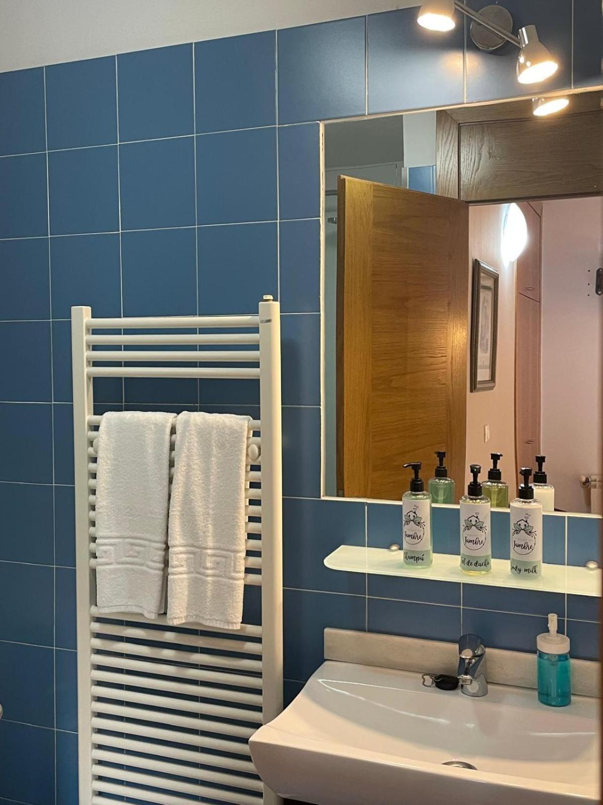 A Ribeira Do Tambre Pensionat Troitosende Exteriör bild